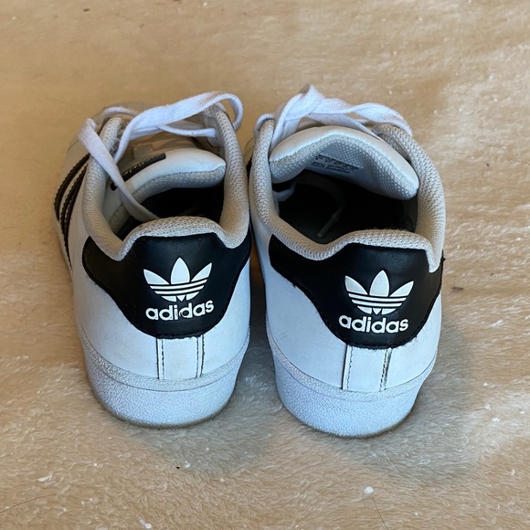 ADDIDAS Superstar Sneakers- SIZE 6 - Picture 6 of 7